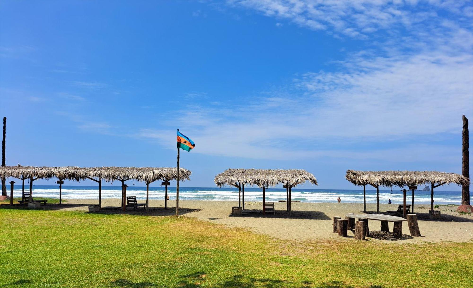 Cabanas La Tortuga Ayampe Exterior photo
